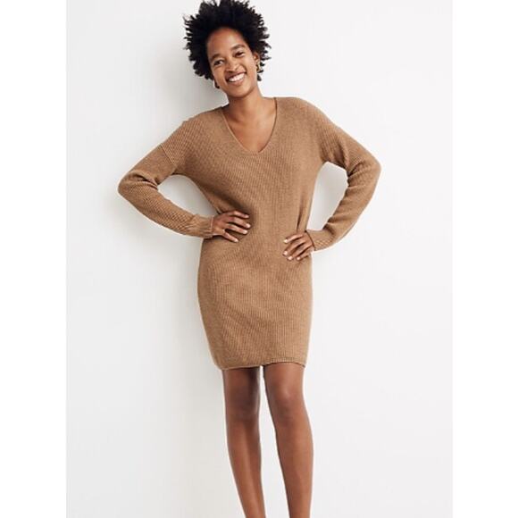 Madewell Dresses & Skirts - Madewell Wool Blend Long Sleeve V-Neck Sweater Mini Dress Tan Size Medium